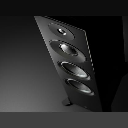 Yamaha NS-2000A Standlautsprecher Klavierlack Detailansicht der Chassisbestückung von der Seite