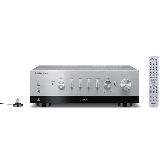 Yamaha R-N1000A Netzwerk-Receiver mit HDMI Silber Frontansicht mit Fernbedienung und DAB-Antenne