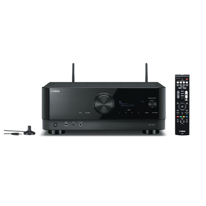 Yamaha TSR-700 AV-Receiver Schwarz Frontansicht mit aufgestellten Antennen und Fernbedienung